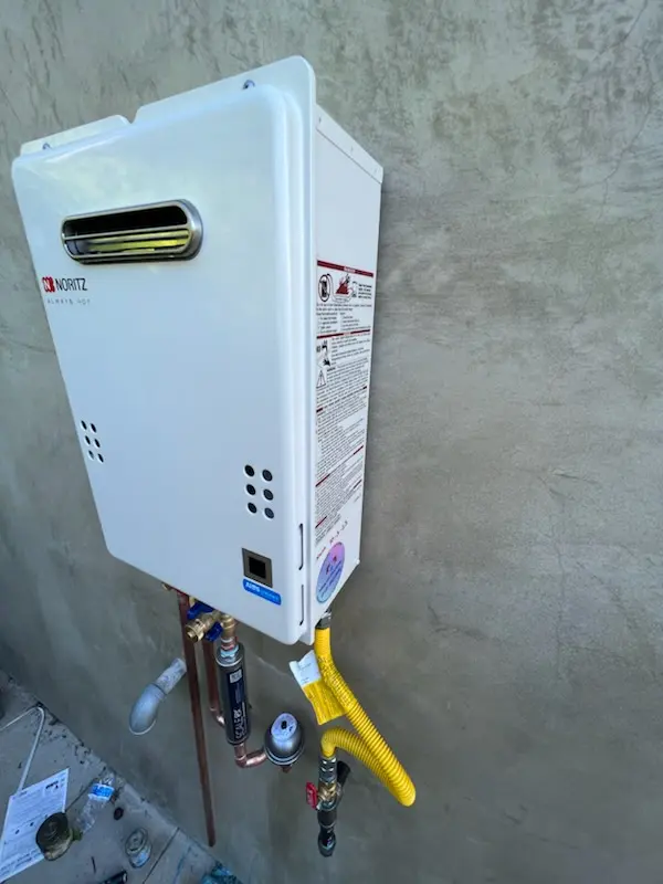Tankless water heater installation for Idanha homes